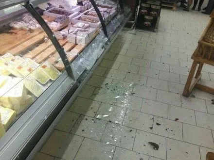 Хулиган в львовском супермаркете угрожал посетителям ножом