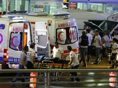 Ідентифіковано жертв атаки на нічний клуб в Стамбулі