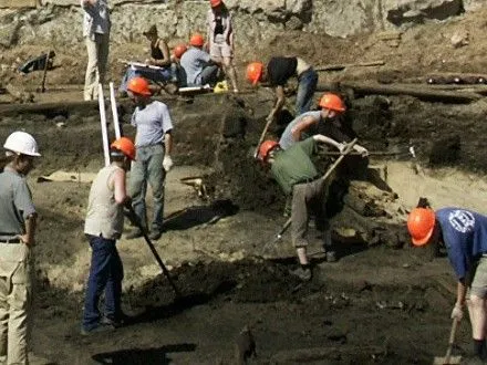 kitayski-arkheologi-viyavili-mech-vikom-2-3-tisyachi-rokiv