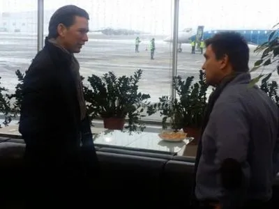 П.Климкин и глава МИД Австрии встретились в аэропорту для отлета в Донецкую область