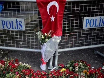 Турецькі правоохоронці затримали 14 осіб підозрюваних у теракті в Стамбулі