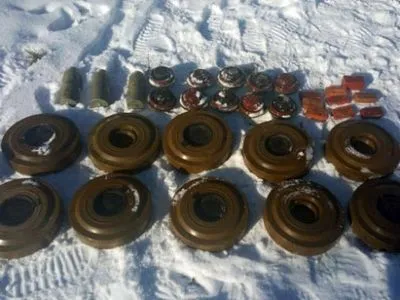 Мешок с минами и тротилом обнаружили правоохранители Донецкой области