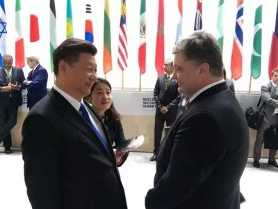П.Порошенко пригласил главу Китая в Киев