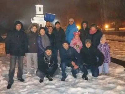 Громадськість Миколаєва зорганізувалась у “сніговий патруль” для допомоги городянам у негоду