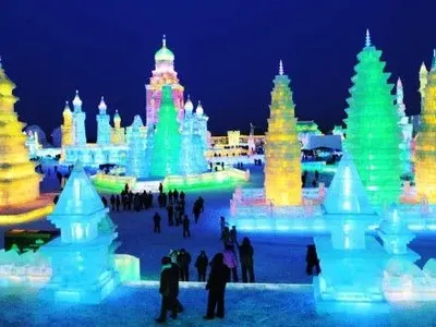 В Китае начался 32-й международный фестиваль льда и снега