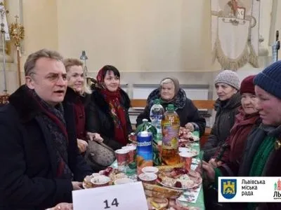 Рождественский обед для малообеспеченных и бездомных состоялся во Львове