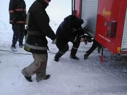 В Николаевской области из снежных заносов освободили 136 человек