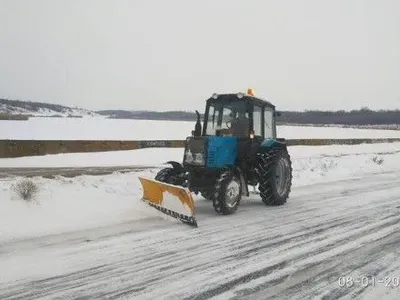 К уборке Житомира от снега привлекли 34 единиц техники