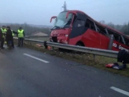 Автобус у Франції злетів у кювет, четверо людей загинули