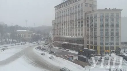 Киевлян призвали быть осторожными из-за сильных снегопадов