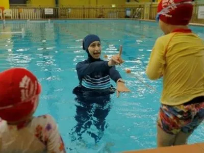 Страсбурзький суд підтвердив вимогу Швейцарії до дітей мусульман ходити на уроки плавання