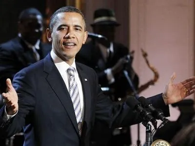 Сервис воспроизведения музыки предложил Б.Обаме стать "президентом плей-листов