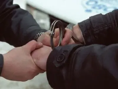 В Киеве правоохранители разоблачили сотрудника банка на хищении имущества