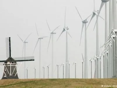 В Нидерландах парк поездов перешел на ветровую электроэнергию