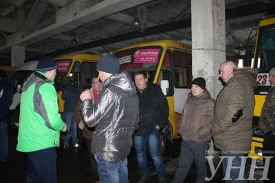 Транспортный коллапс в Борисполе: водители маршруток пока не планируют прекращать стайк