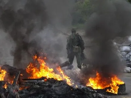 В Луганской области в результате обстрелов боевиков погиб военнослужащий