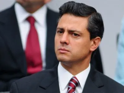 Президент Мексики відмовився платити за стіну на кордоні з США