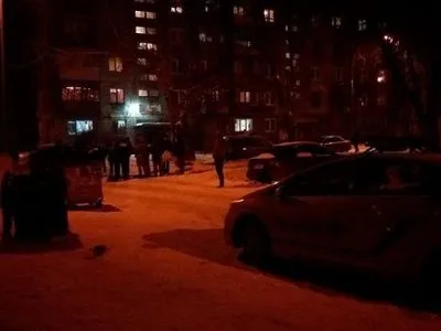 Полицейские уговорили мужчину в Запорожье отдать боевую гранату без чеки