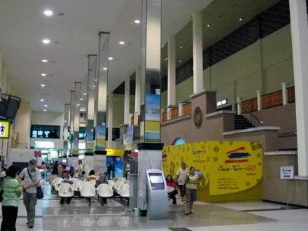 Аеропорти у Таїланді відновили роботу