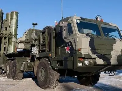 РФ направит в оккупированный Крым дополнительные комплексы С-400