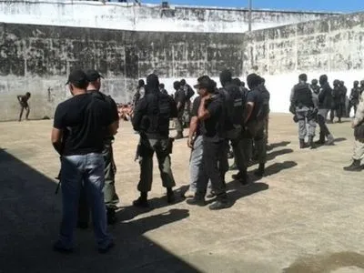 После тюремного бунта в Бразилии погибли более 30 человек