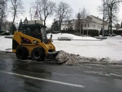 Почти 6 тыс. тонн снега вывезли из Киева за прошедшие сутки