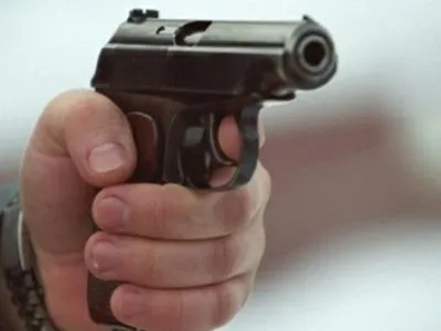 В Полтаве полиция задержала мужчину за стрельбу в доме