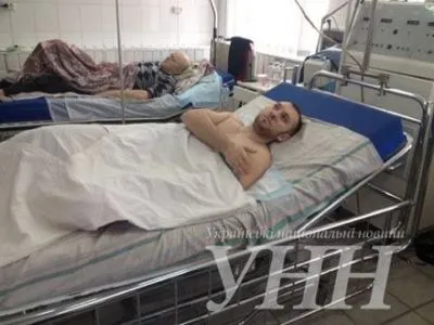 Медики прооперировали пострадавшего в перестрелке в Ровенской области