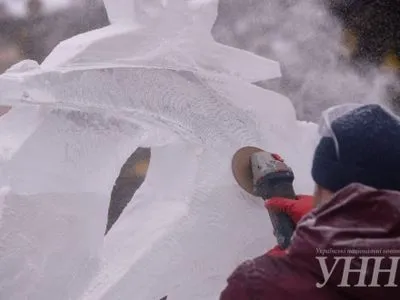 Конкурс ледовых скульптур стартовал во Львове