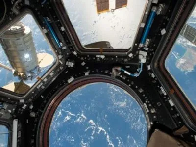NASA планирует увеличить состав экипажа на МКС до четырех человек
