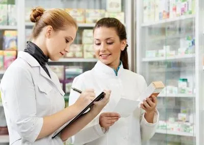 Жители Капитановки получили возможность покупать лекарства в социальной аптеке
