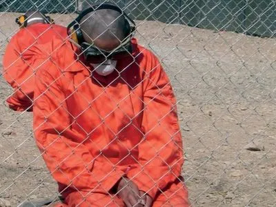 Ще десятьох колишніх ув’язнених звільнено з Гуантанамо
