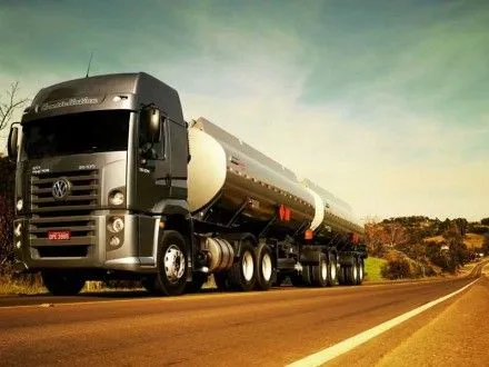 Рада адаптувала до європейського законодавства положення щодо перевезення небезпечних вантажів