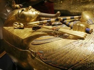 В Александрийской библиотеке открылась виртуальная экспозиция гробницы Тутанхамона