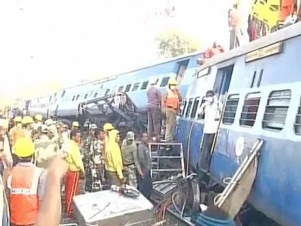 Кількість загиблих внаслідок катастрофи поїзда в Індії збільшилася до 36