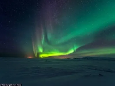 Фотограф зняв північне сяйво з висоти 10 тисяч метрів