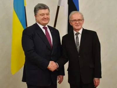 Україна зацікавлена у використанні досвіду Естонії щодо впровадження реформ - П.Порошенко