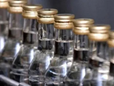 На Запоріжжі вилучили 20 тис. пляшок контрафактного алкоголю