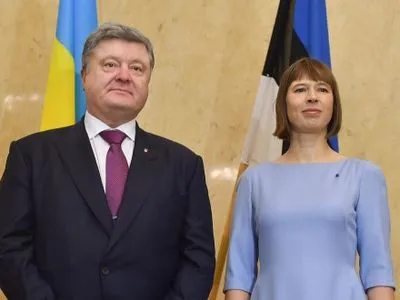 Украина будет координировать действия с Эстонией для освобождения заложников в России - П.Порошенко