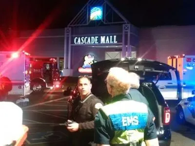 Невідомий відкрив вогонь в торговому центрі в Техасі, одна людина загинула
