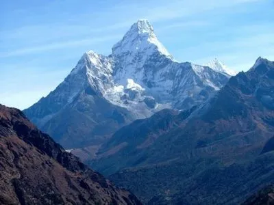 Індія перевірить висоту Евересту після землетрусу в Непалі