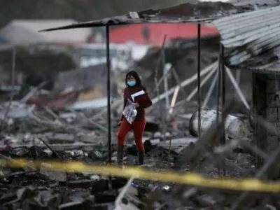 Кількість жертв вибуху на ринку феєрверків в Мексиці зросла до 42 осіб