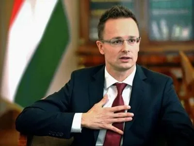 Голова МЗС Угорщини висловив сумнів щодо доцільності санкцій проти РФ