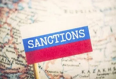 Советник Д.Трампа: вопрос отмены санкций США в отношении РФ находится на рассмотрении