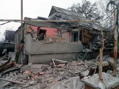 В результате обстрела Авдеевки повреждено шесть домов