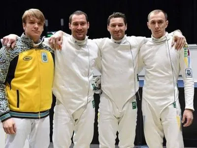 Сборная Украины по фехтованию на шпагах завоевала "бронзу" на этапе Кубка мира