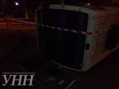 В центре Николаева перевернулась маршрутка - пострадала беременная женщина