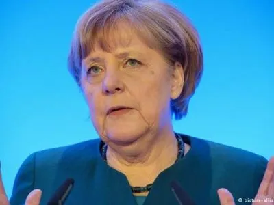 А.Меркель засудила антиміграційний указ Д.Трампа