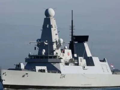 Великобритания впервые отправит эсминец в Черное море для поддержки Украины