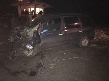 Автомобиль врезался в скоростной поезд во Львовской области